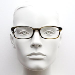 Oliver Peoples new wayfarer design glasses model OV 5001. Hand crafted in Italy. Rectangular tortoise optical frames. Eyeglasses. Spectacles