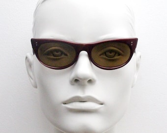 Samco 50er Jahre Vintage Katzenauge-Sonnenbrille, made in Italy. Frauen spitzes Cateye in braun mit Luxus Echtglaslinsen. 60er Jahre. nr. Einzelstück