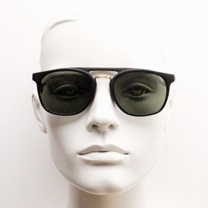 90s vintage double bridge sunglasses. Matt black lightweight 60s style frame with gold  bridge and green lenses. Unused NOS