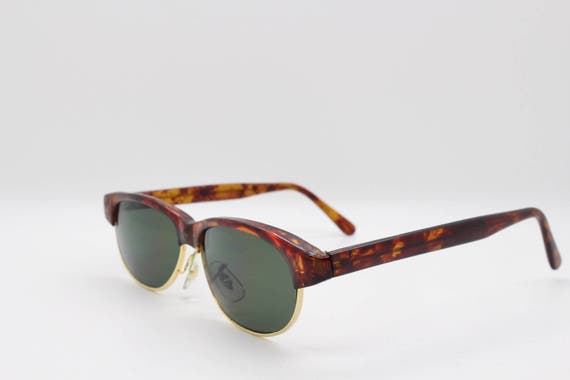 90s vintage low profile sunglasses. NOS tortoise … - image 5