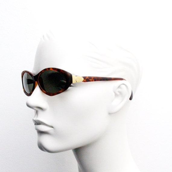 Louis Vuitton My Monogram Light Cat Eye Glasses Black Acetate & Metal. Size E