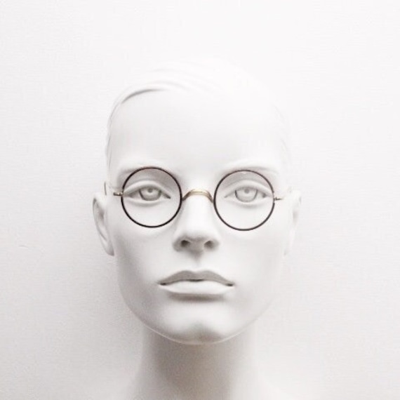 Round 20s, 30s vintage eye glasses. Tortoise lens… - image 1