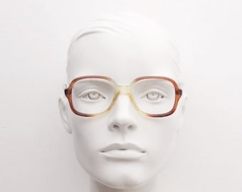 70er Jahre Vintage quadratische Brille. Gelber Kristall und brauner Acetat-Rahmen mit Farbverlauf. Kleine Damen RX Brille