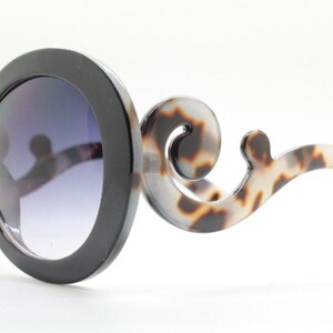 Prada Baroque Swirl - Etsy display picture 1