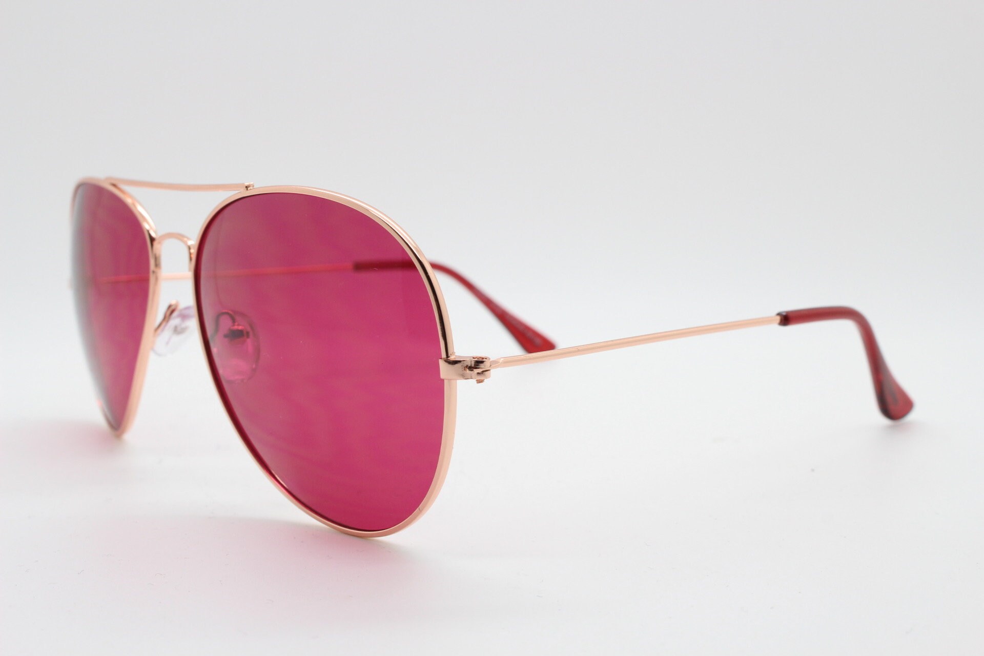 Y2K Vintage Aviator Sunglasses. Deep Pink Lenses in Slim Lightweight Gold Teardrop Frame. Rave. Pilot Aviators. 70s Etsy UK