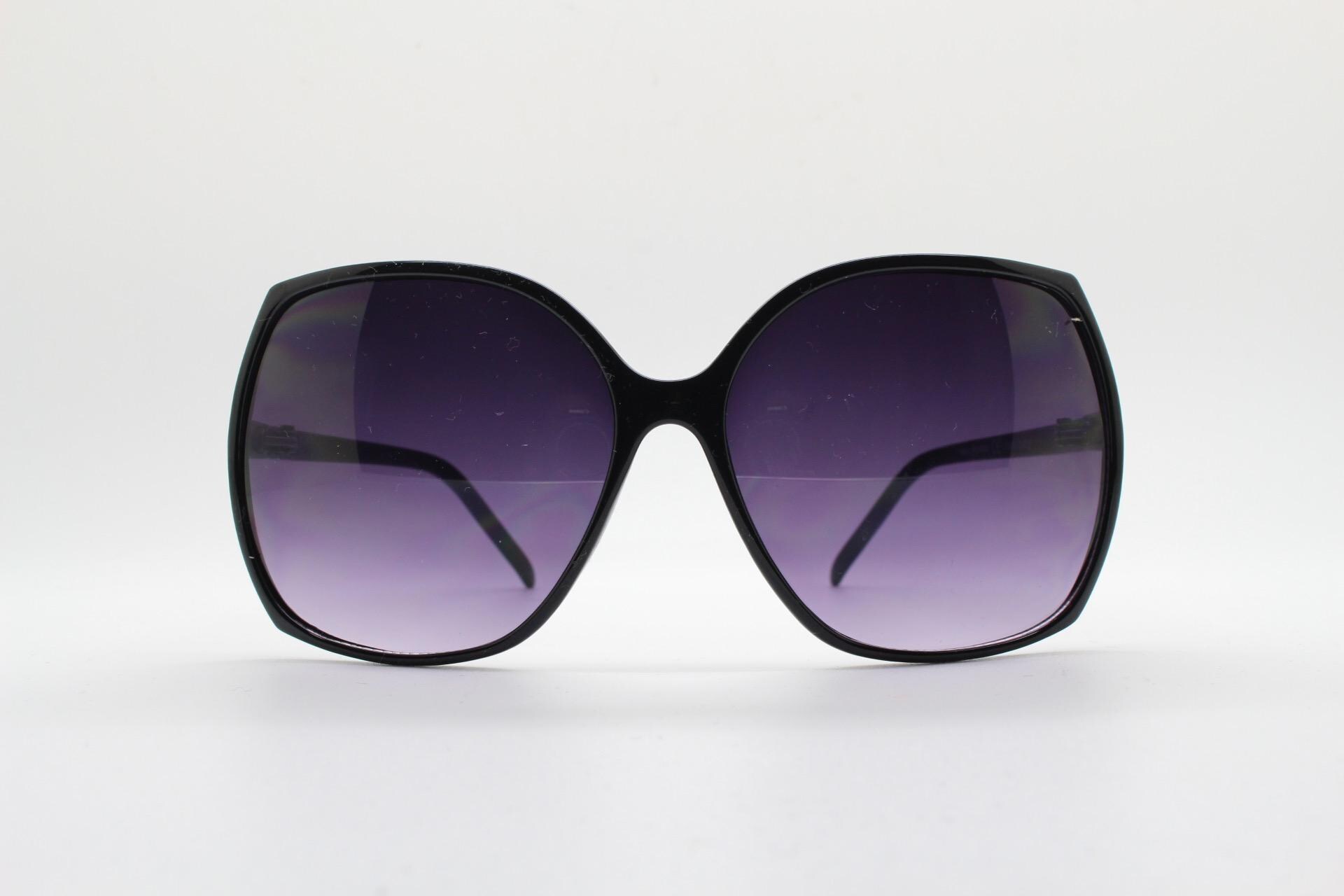 Y2k Vintage Square Oversized 70s Style Sunglasses. Womens  display picture 2