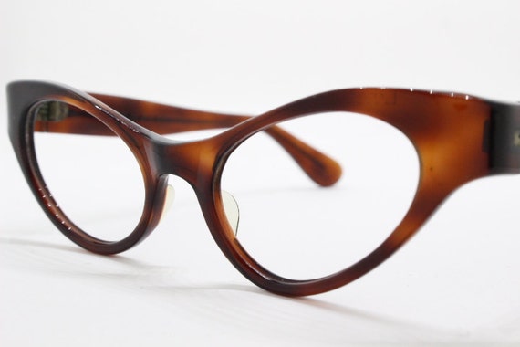 Vintage 50s curved cat eye glasses made in the U.… - image 6