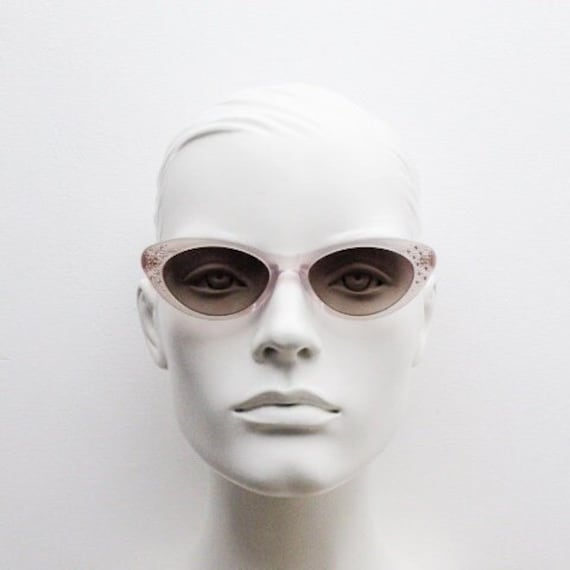 Agent Provocateur Diamante Cat Eye Sunglasses Made in Japan  display picture 1