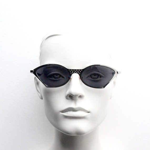 90s Vintage Space Age Sunglasses. Dramatic Futuristic Wraparound