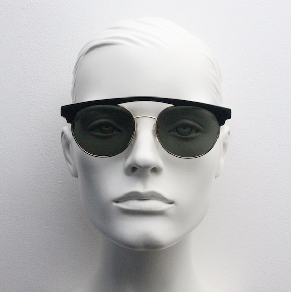 Linda Farrow vintage 80s sunglasses model 218. Dy… - image 9