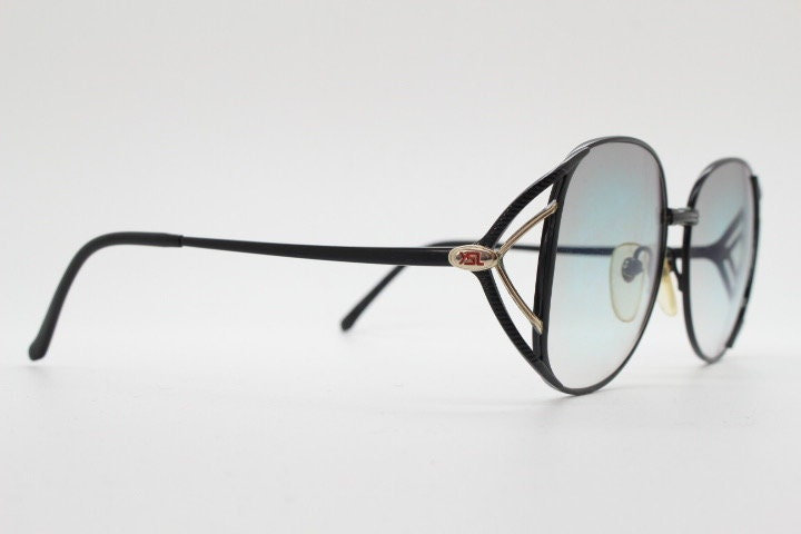 Yves Saint Laurent 80s Vintage Oversized Sunglasses Made in Yves Saint Laurent 80s Vintage Oversized Sunglasses Made in