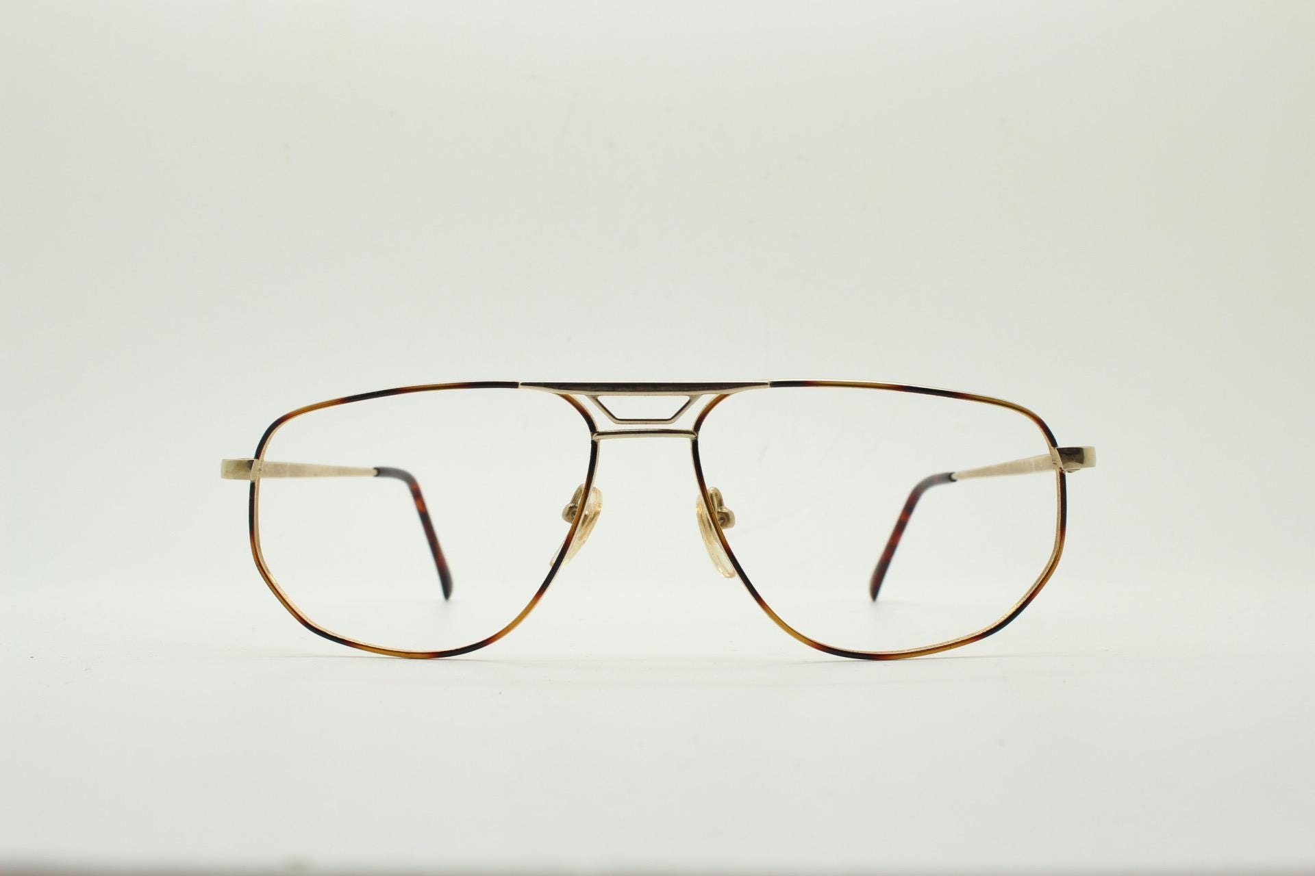 70s Vintage Abstract Angular Aviator Eye Glasses. Slim Gold  display picture 1