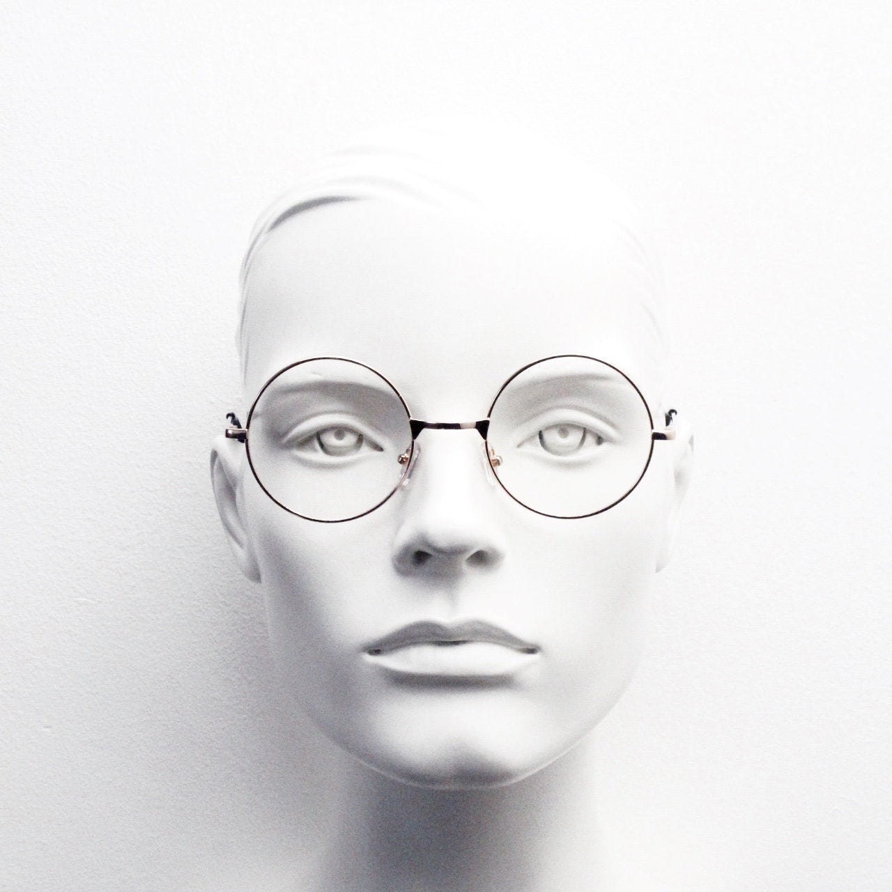 round gold frame eyeglasses