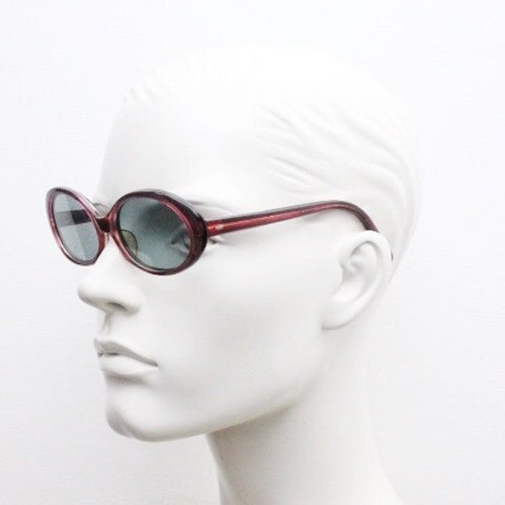 60s vintage oval acetate sunglasses. Deep plum wo… - image 8