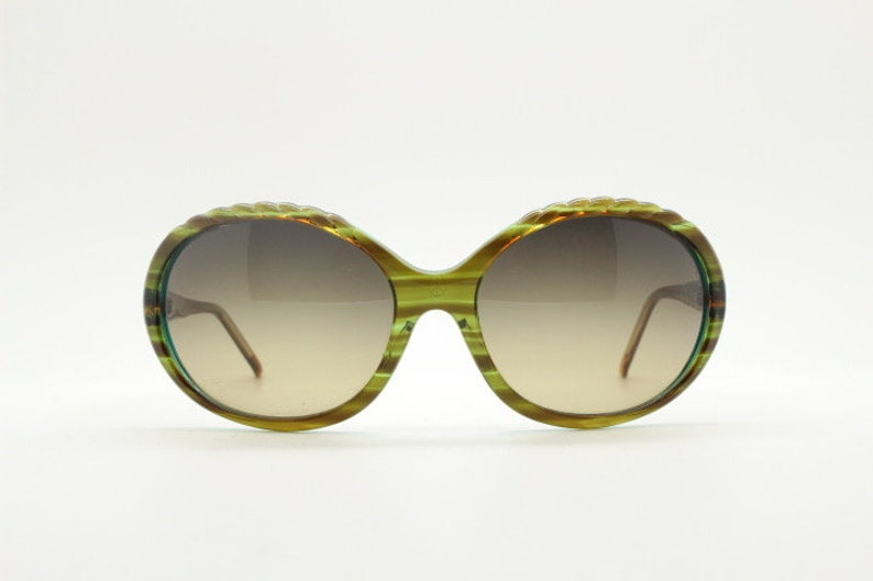 Christian Roth 90s vintage sunglasses model 14276 KH. Brown / green acetate 60s design bug eye with barley twist brow and graduating lenses image 2