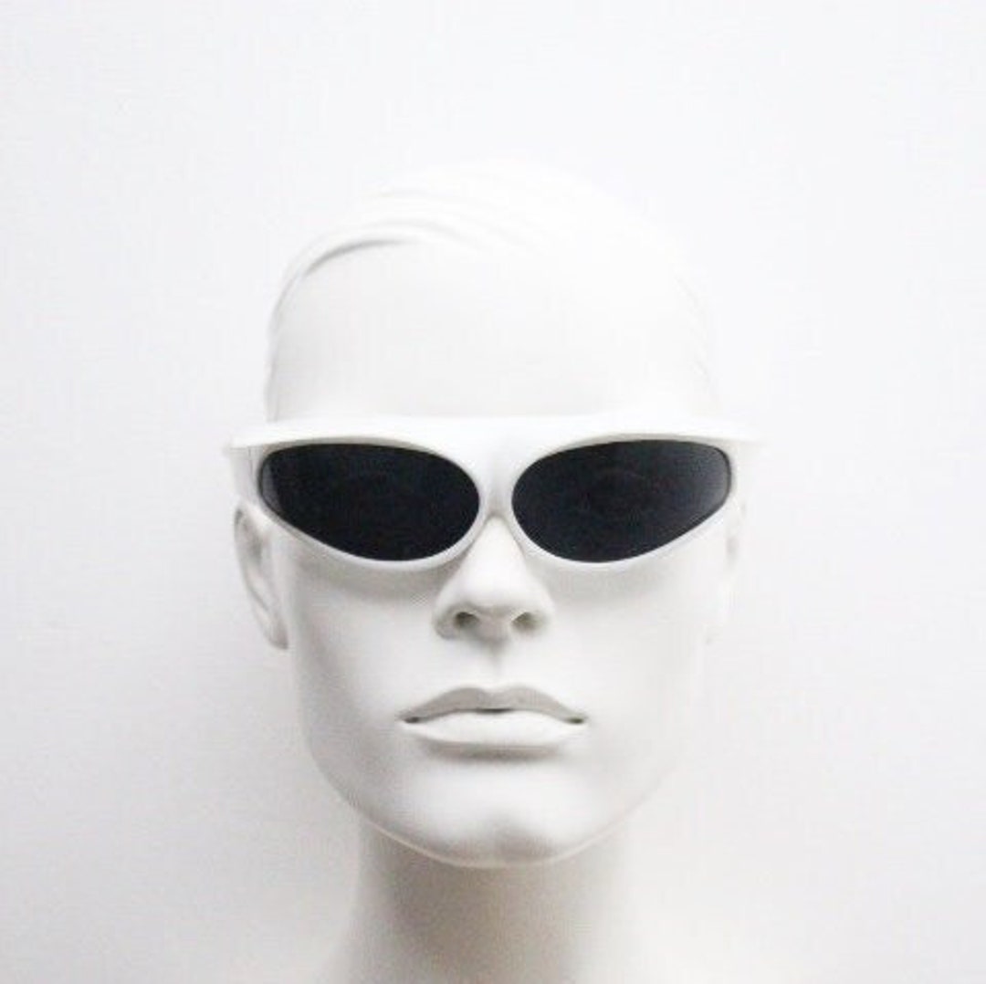 Linda Farrow Projects Jeremy Scott Collaboration Wrap Around  display picture 3