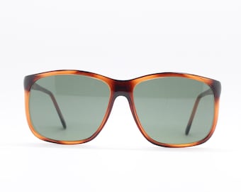 Vintage 70s aviator sunglasses. Brown acetate frame with green lenses. Classic men's square aviators. Big Lebowski the Dude. Unused NOS