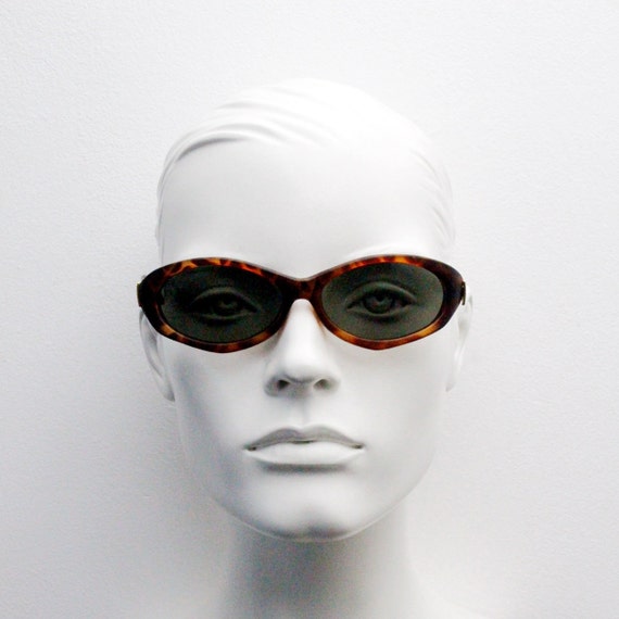 90s Vintage Angular Oval Cateye Sunglasses. Matt Finish Cat -  Denmark