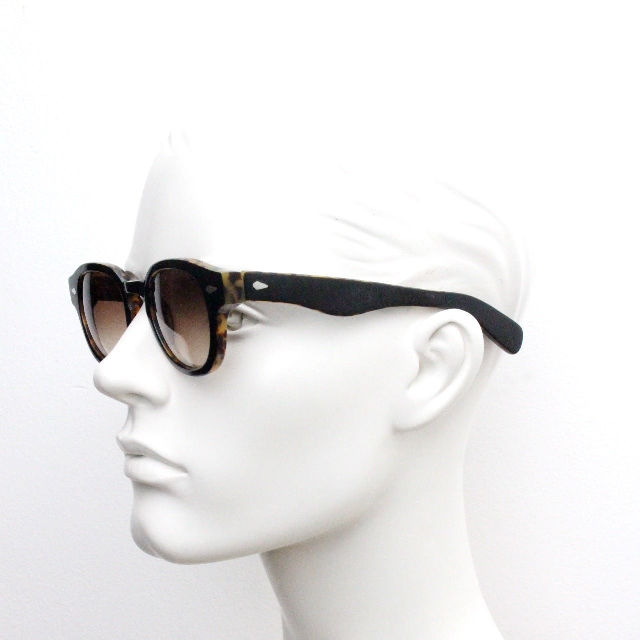 小物 MOSCOT/SUN RANDALL Moscot Randall Sunglasses. Black Exterior With Light Tortoise