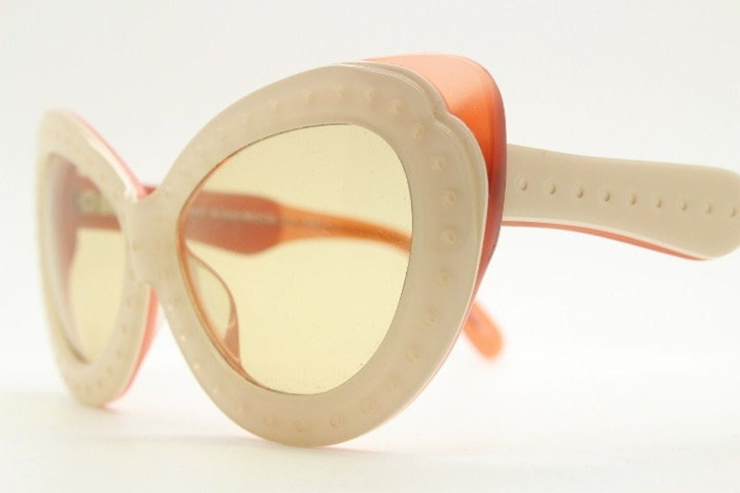 Eley Kishimoto by Linda Farrow Oversized Cat Eye Sunglasses  display picture 2