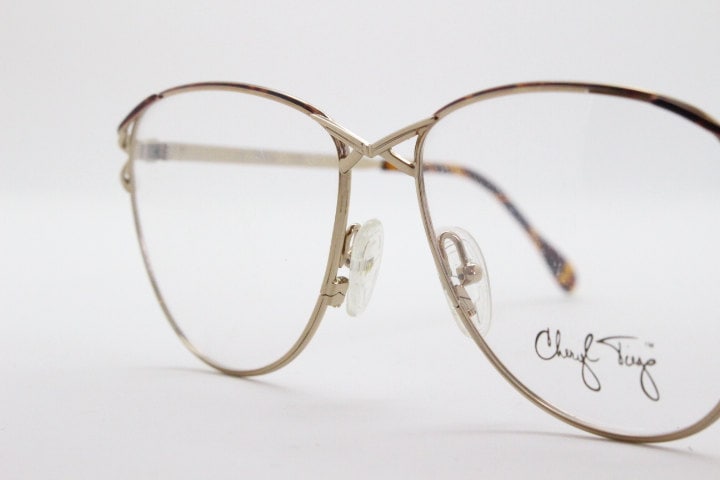 Cheryl Tiegs 80s vintage glasses model 69 made in Italy. Elegant slim gold eyegl Vintage 80s Cheryl Tiegs 69 Rose Women main image 4