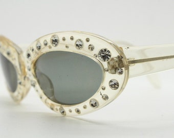 Sonia Rykiel 90s vintage oval sunglasses with massive rhinestones. A lightning rod of instant charisma straight out of the box. Diamante NOS