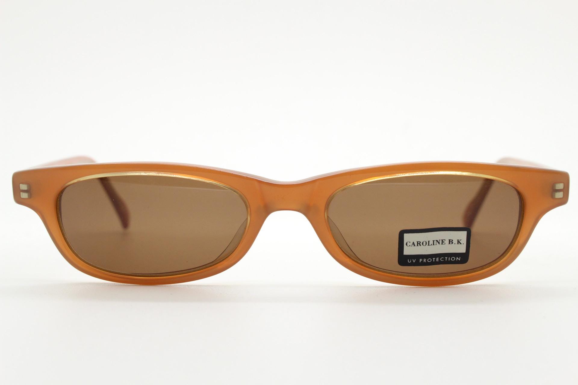 Caroline B.K. 90s Vintage Low Profile Cat Eye Sunglasses  display picture 1