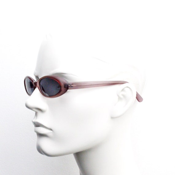90s vintage oval cat eye sunglasses. Slim dark br… - image 7