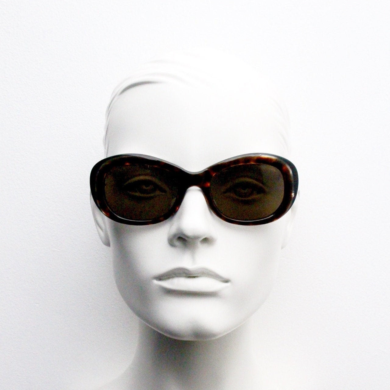 Lunettes De Soleil Vintage GEORGES RECH - Monture Blanche - Occasion Femme - Style Rétro