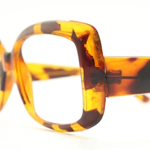 80s vintage oversized square eye glasses. Large uber fashion chunky amber and brown optical frame. Prescription eyeglasses. RX. NOS
