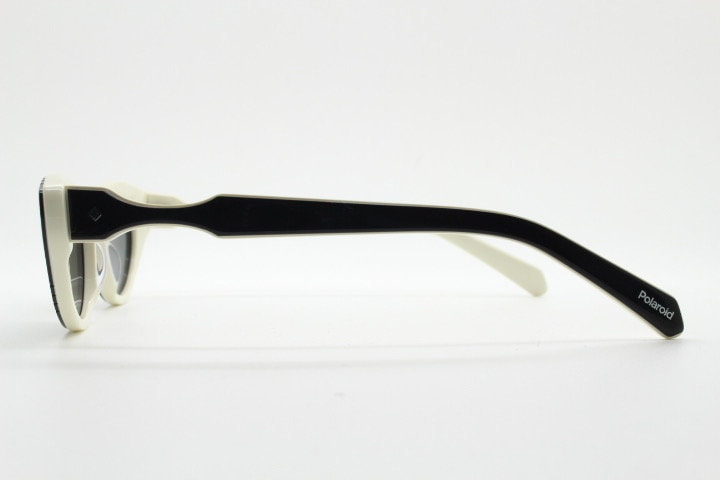 Polaroid Vintage Cat Eye Sunglasses. Womens Black and White  display picture 3