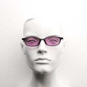 90s vintage shocking pink lens sunglasses. Black slim lightweight low profile cateye frame. BNWT. Unused NOS cat eye. Rave. Y2K,  2000s