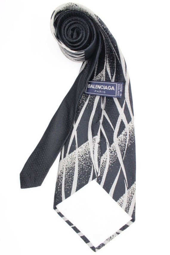 Balenciaga 70s vintage all silk necktie made in E… - image 4