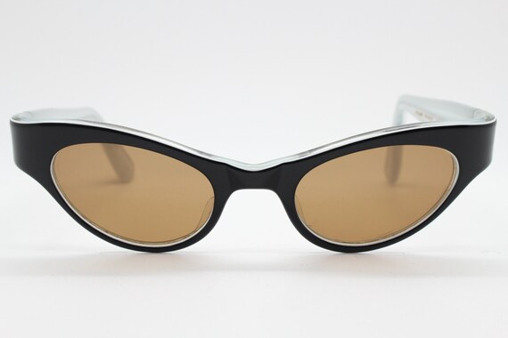 50s vintage curved cat eye sunglasses. Charismati… - image 3