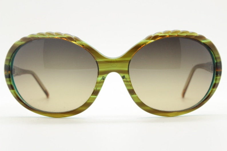 Christian Roth 90s vintage sunglasses model 14276 KH. Brown / green acetate 60s design bug eye with barley twist brow and graduating lenses image 3
