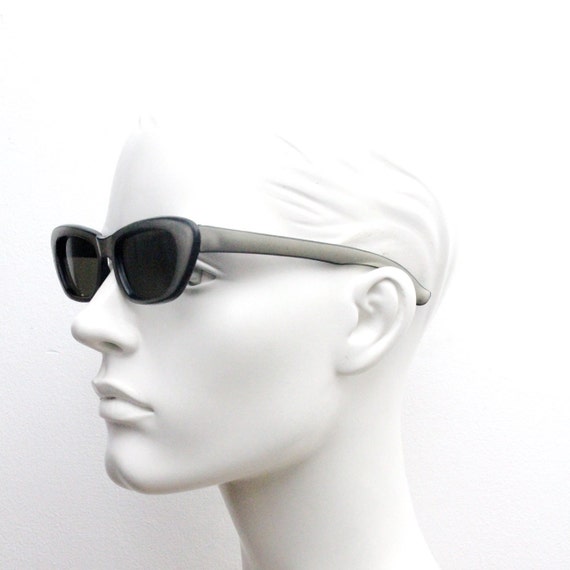 Samco 60s vintage oval cat eye sunglasses. Womens… - image 4