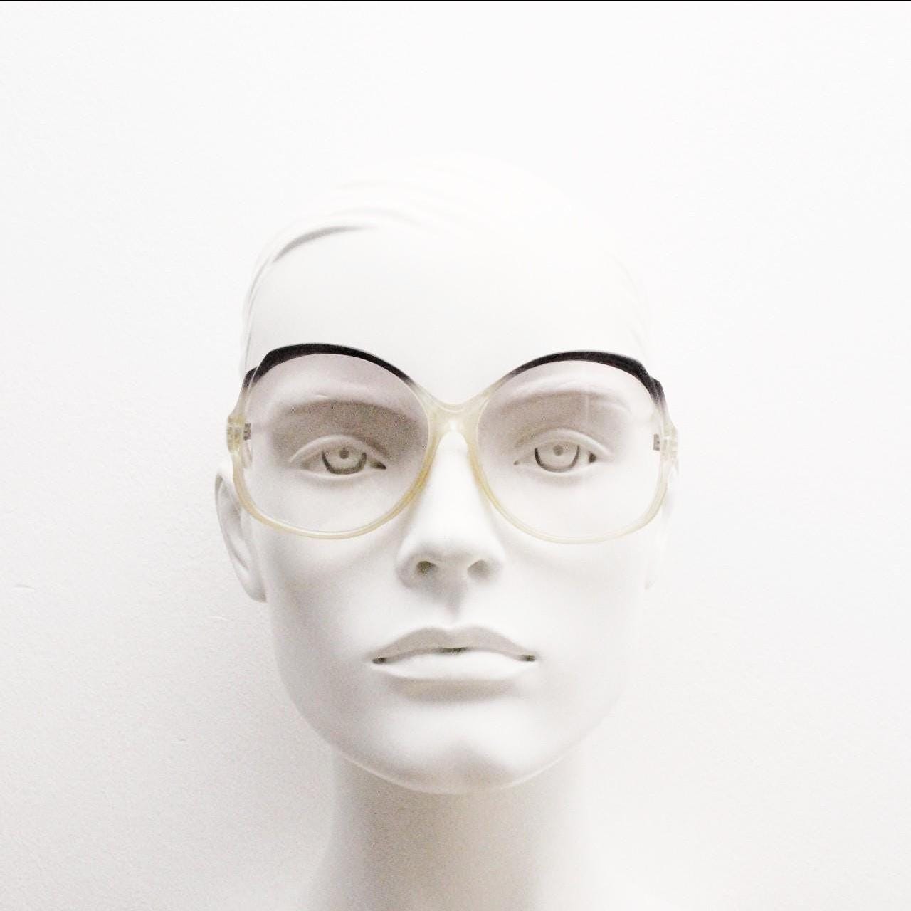 70s Vintage Oversized Sunglasses Made in France. Authentic  display picture 3