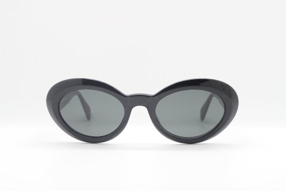 90s Vintage Sunglasses. NOS Made in Italy. Medium Sized  display picture 2