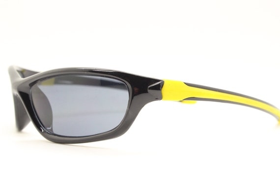 Kid's Vintage Y2K Shield Sunglasses. Childrens Wraparound 2000s