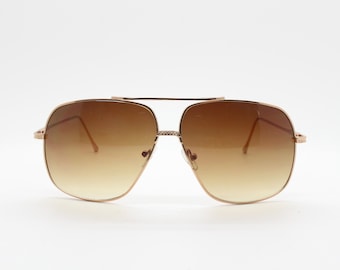 Y2K vintage brown square aviator sunglasses. Rose gold double bridge metal frame with brown gradient lenses. 70s. Mens aviators. Unused NOS