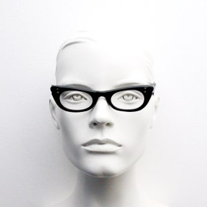 50s vintage cat eye glasses. Cinematic black acetate optical frame with layered caramel accents. Womens prescription eyeglasses. Rockabilly