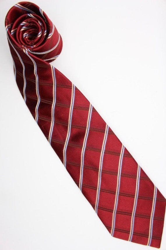 T M Lewin all silk necktie made in England. Red lu