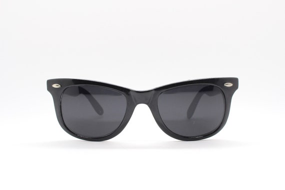 Ray_Ban New Wayfarer Sunglasses (Matte Black Frame Nepal | Ubuy