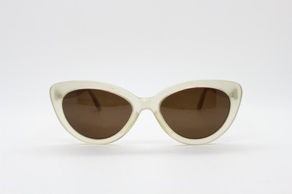 F Sottile 90s Vintage Cat Eye Sunglasses Model Marina Hand  display picture 3