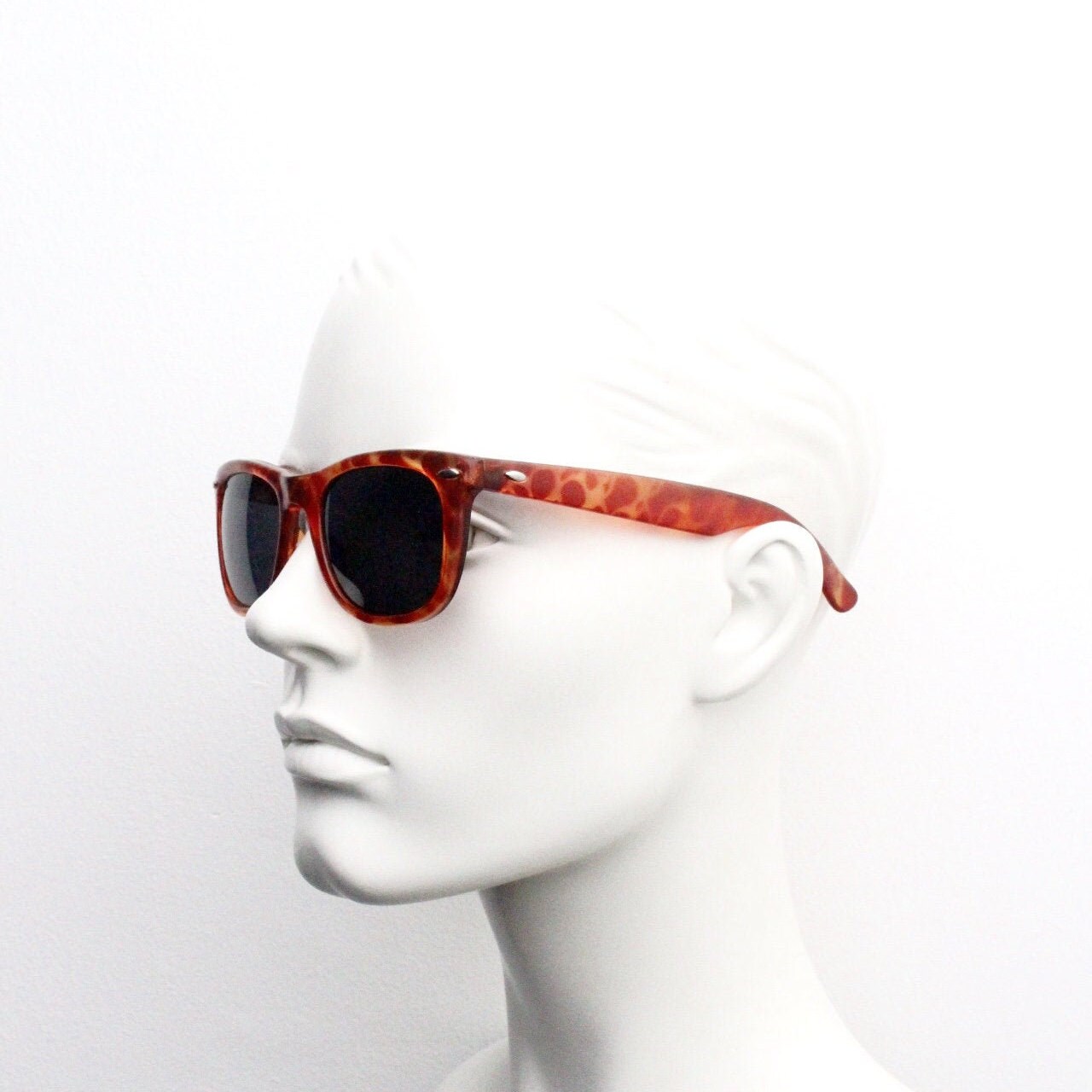 Linda Farrow 70s Vintage Wayfarer Sunglasses Model 84