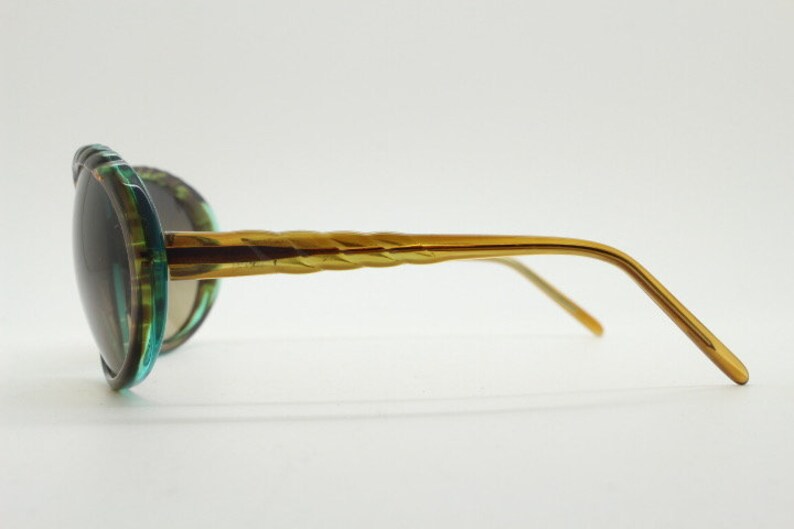 Christian Roth 90s vintage sunglasses model 14276 KH. Brown / green acetate 60s design bug eye with barley twist brow and graduating lenses image 5