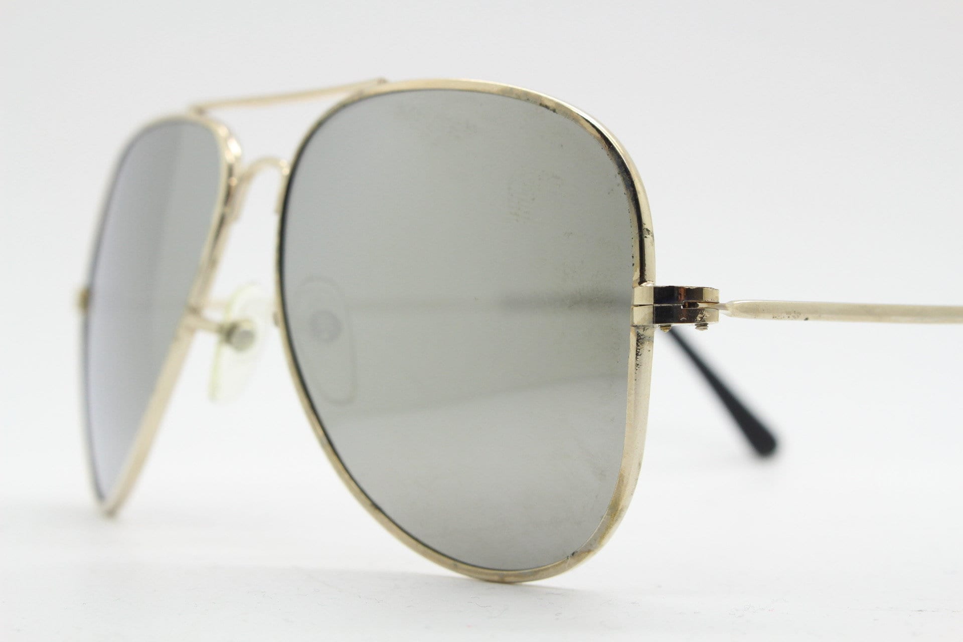 70s Vintage Mirror Aviator Sunglasses. Gold Metal Teardrop 