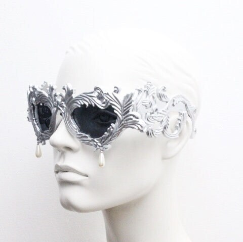 NWB Jeremy Scott x Linda Farrow Silver Antique Pearl Drop Sunglasses Limited il_fullxfull.6152739407_g57l.jpg main image 3