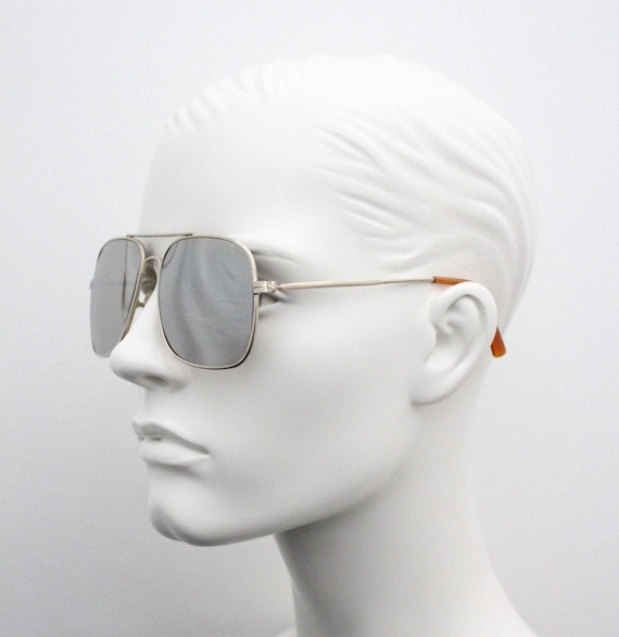 Linda Farrow 70s vintage square aviator sunglasses