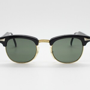 Kid's 80s vintage sunglasses. Black brow line 50s 60s style classic half frame with green lenses. Childrens unused NOS